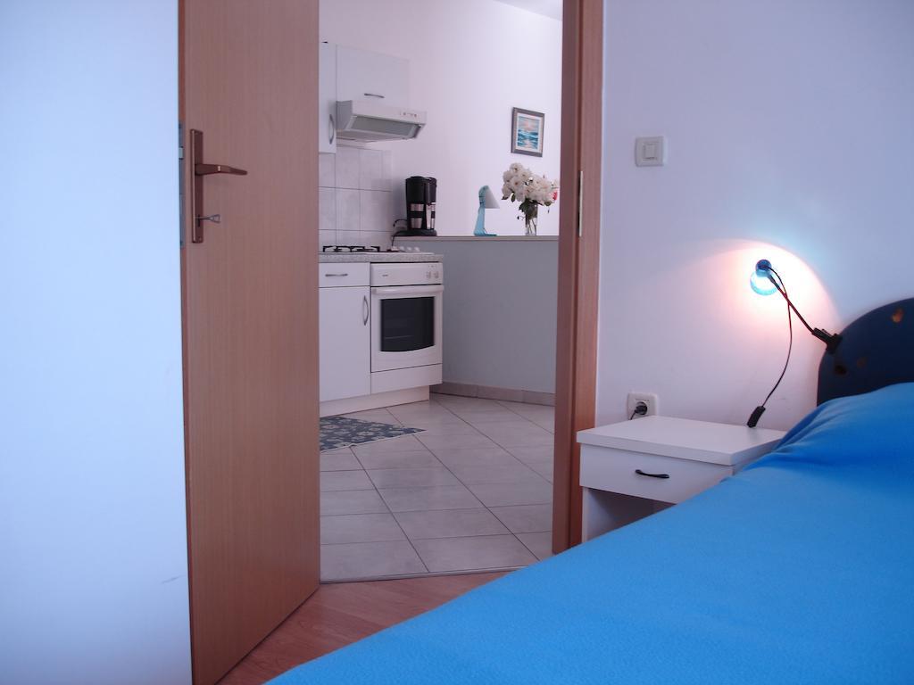 Gracia Apartments Funtana Habitación foto
