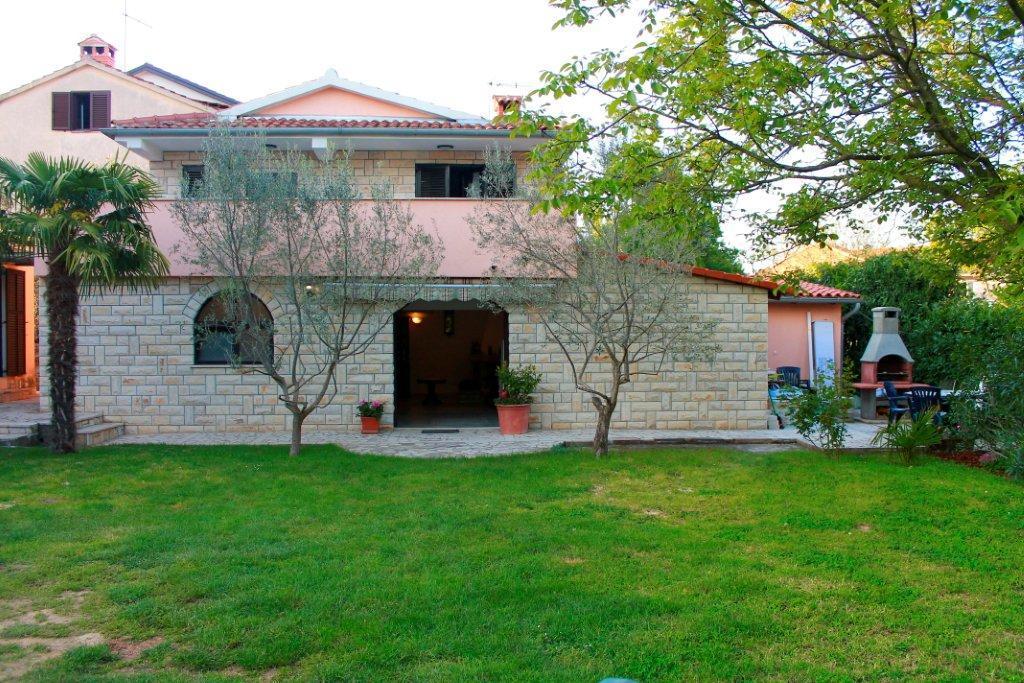 Gracia Apartments Funtana Exterior foto